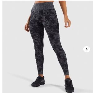 Gymshark camo seamless leggings. Size M